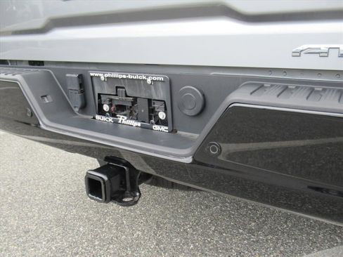 Used 2024 GMC Sierra 2500 AT4X AWD/4WD image 34