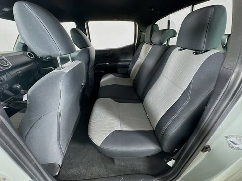 Certified 2023 Toyota Tacoma TRD Sport AWD/4WD image 17