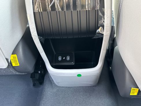 New 2026 Hyundai Kona SE image 24