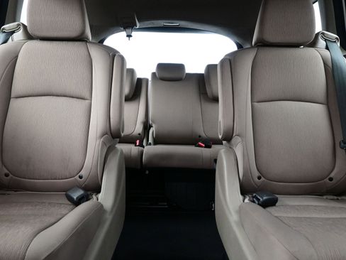 Used 2022 Honda Odyssey EX image 16