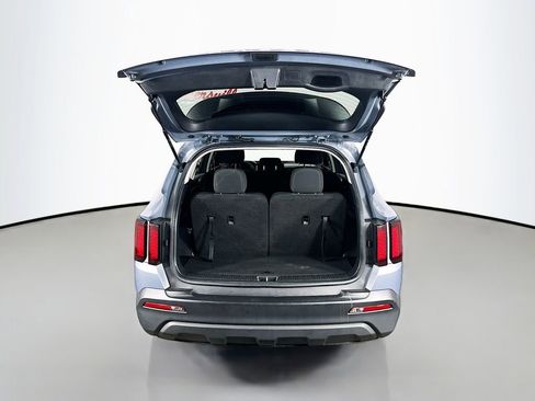 Used 2022 Kia Sorento LX image 27