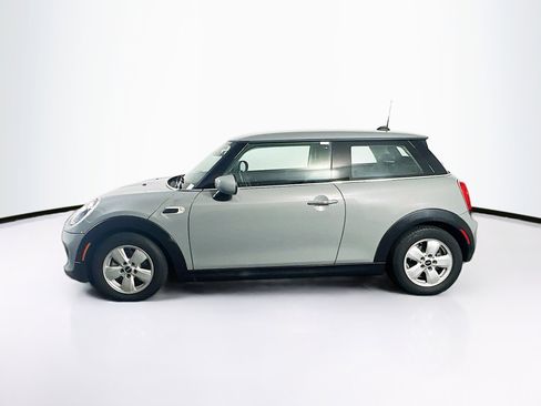 Used 2021 MINI Cooper 2-Door Hardtop w/ Storage Package image 4