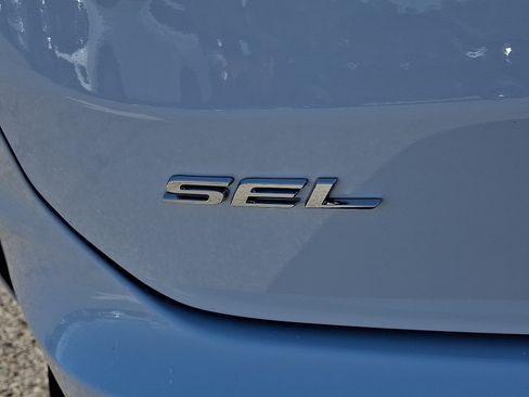 Used 2024 Ford Edge SEL w/ Convenience Package AWD/4WD image 31