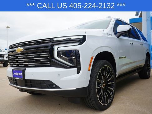 New 2026 Chevrolet Suburban High Country AWD/4WD image 4