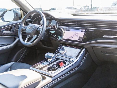 Used 2023 Audi Q8 Premium Plus image 24