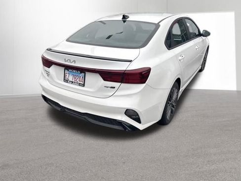 Used 2022 Kia Forte GT-Line w/ GT-Line Premium Package image 2