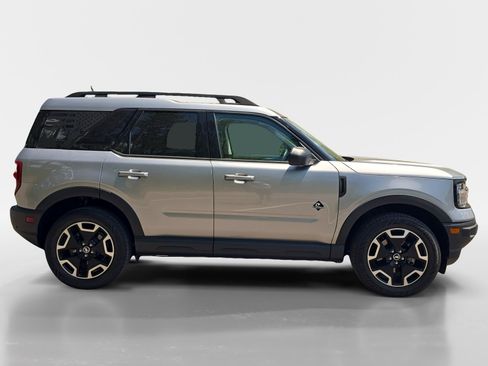 Used 2023 Ford Bronco Sport Outer Banks w/ Tech Package AWD/4WD image 7