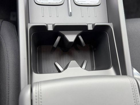 New 2026 Hyundai Santa Fe SE image 24