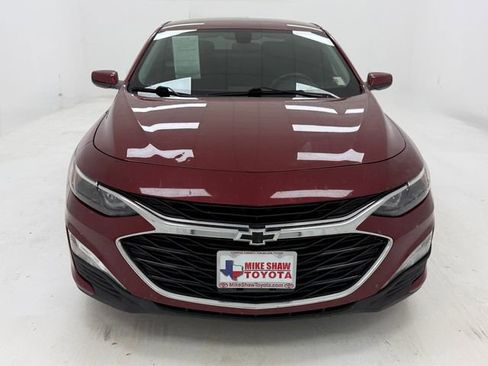 Used 2020 Chevrolet Malibu RS FWD image 3