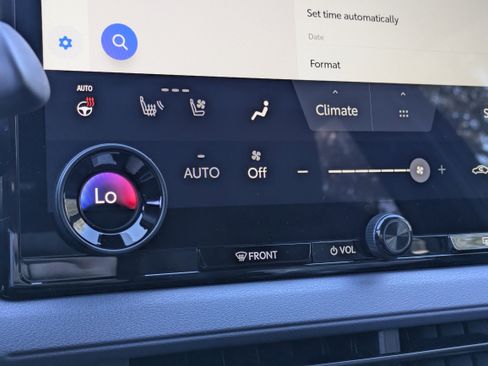 New 2026 Subaru Solterra image 30