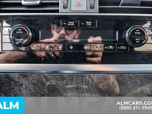 Used 2024 INFINITI QX80 Luxe image 36