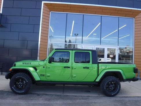 New 2026 Jeep Gladiator Willys image 2