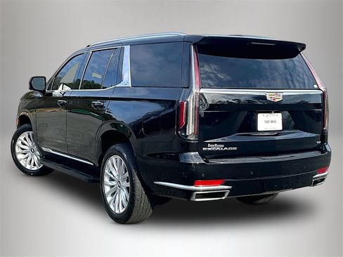 Certified 2022 Cadillac Escalade Luxury image 8