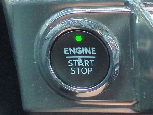 Used 2021 Ford F150 Lariat w/ Equipment Group 502A High AWD/4WD image 29