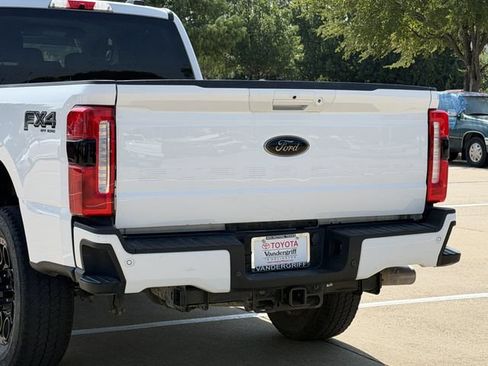 Used 2025 Ford F250 XLT w/ Black Appearance Package AWD/4WD image 6