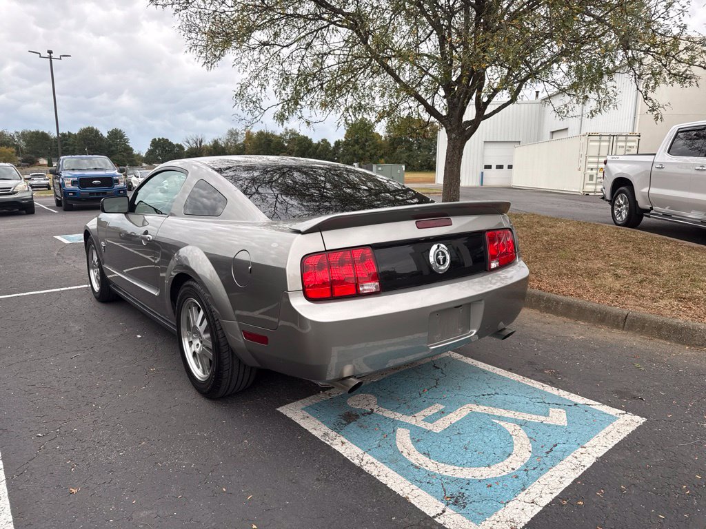 Used 2009 Ford Mustang Coupe RWD image 5