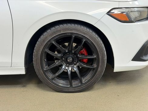 Used 2022 Honda Civic EX image 4
