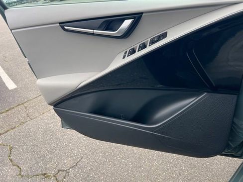 Certified 2023 Kia Niro Wind w/ Wind Preserve Package image 18