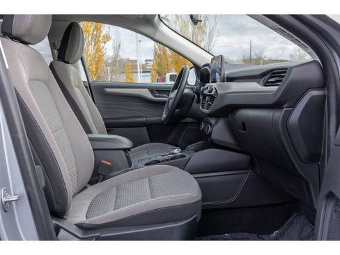 Used 2022 Ford Escape SE w/ Convenience Package image 11