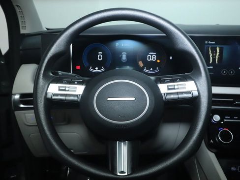 Used 2025 Hyundai Tucson SEL AWD/4WD image 21