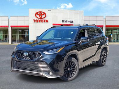 Used 2024 Toyota Highlander XSE
