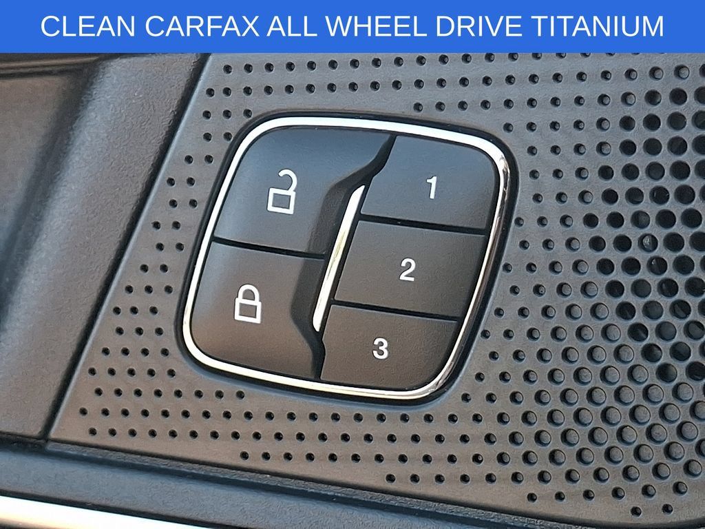 Used 2024 Ford Edge Titanium AWD/4WD image 27