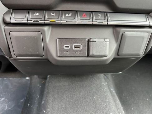 New 2025 GMC Sierra 1500 Pro w/ Graphite Edition image 31