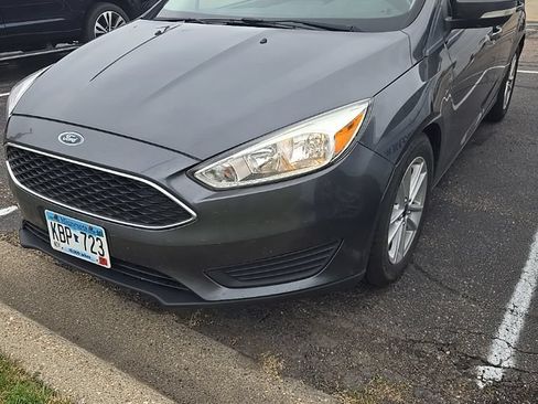 Used 2018 Ford Focus SE w/ Cold Weather Package FWD image 1