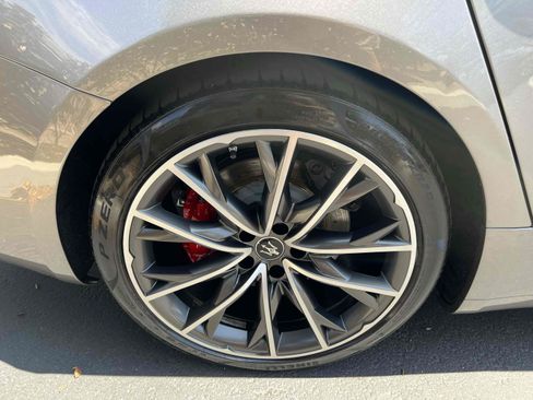 Used 2021 Maserati Ghibli S GranSport RWD image 97