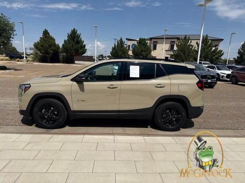 Used 2023 GMC Terrain AT4 w/ Infotainment Package II AWD/4WD image 8