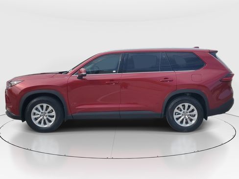Certified 2026 Toyota Grand Highlander FWD image 6