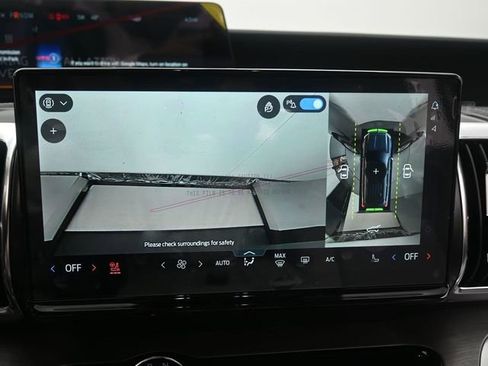 New 2026 Ford Expedition Platinum image 13