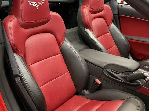 Used 2013 Chevrolet Corvette Grand Sport w/ 2LT Preferred Equipment Group RWD image 29
