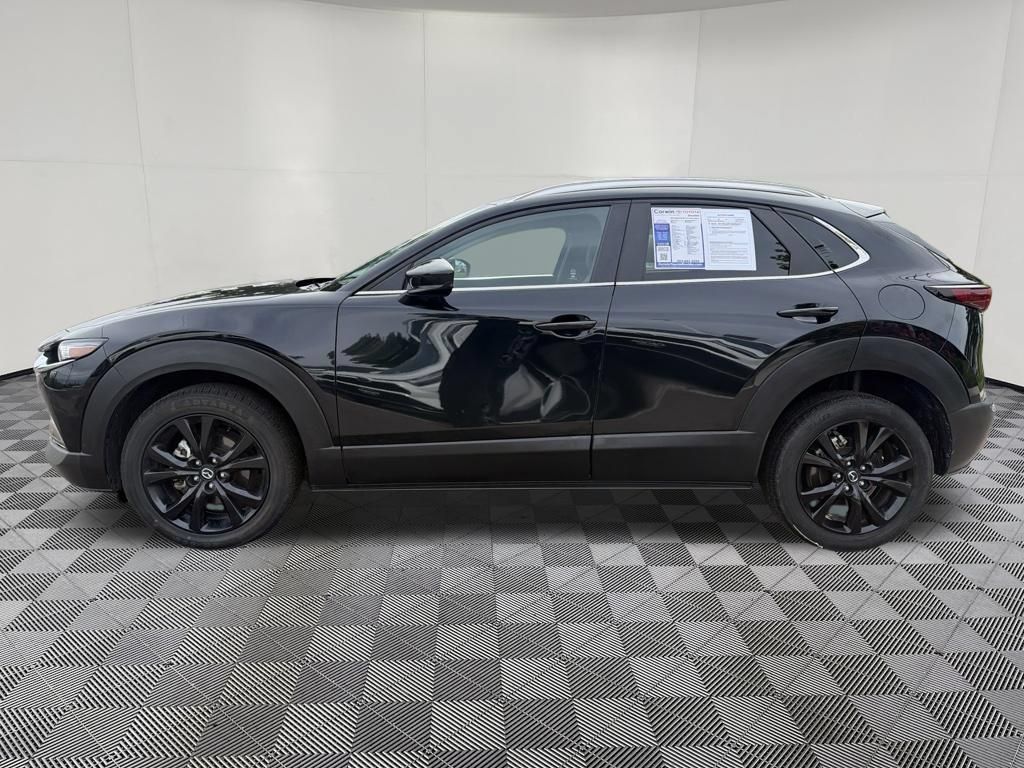 Used 2024 MAZDA CX-30 AWD 2.5 S w/ Select Sport Pkg image 4