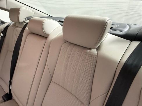 Used 2020 Honda Accord EX-L image 39