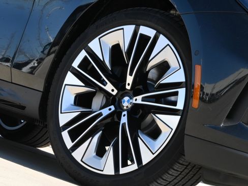 New 2026 BMW 530i w/ Premium Package RWD image 6
