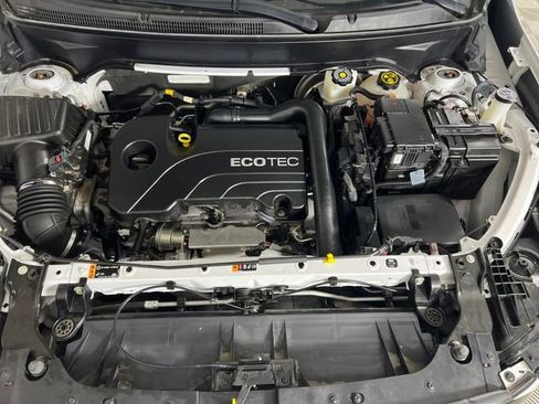 Used 2021 GMC Terrain SLT w/ Elevation Edition image 21