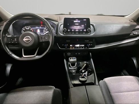 Used 2022 Nissan Rogue S image 7