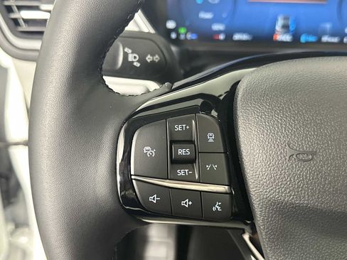 Used 2025 Ford Escape SE w/ PHEV Premium Package FWD image 28