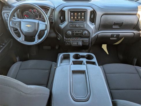 Used 2023 Chevrolet Silverado 1500 Custom image 9