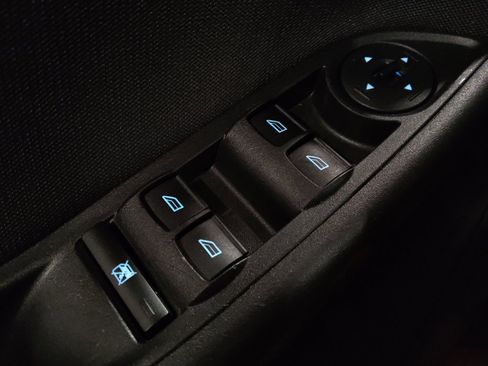 Used 2018 Ford Focus SE image 27