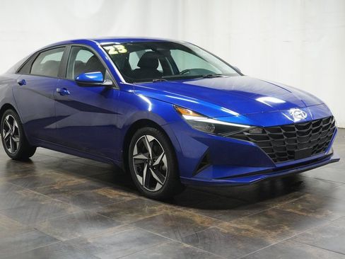 Certified 2023 Hyundai Elantra SEL w/ Convenience Package image 1