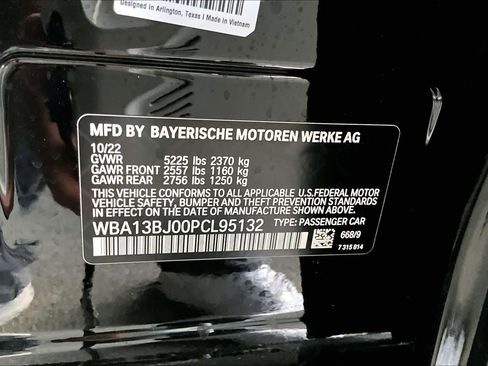 Certified 2023 BMW 530i xDrive w/ Premium Package image 31