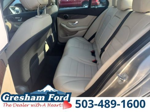 Used 2019 Mercedes-Benz C 300 4MATIC Sedan image 29
