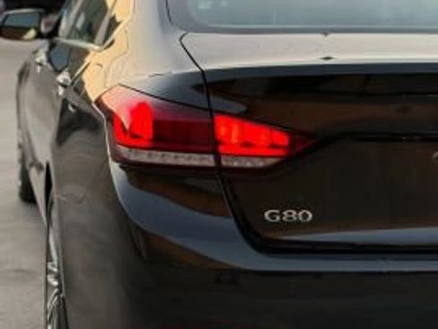 Used 2018 Genesis G80 3.8 image 14