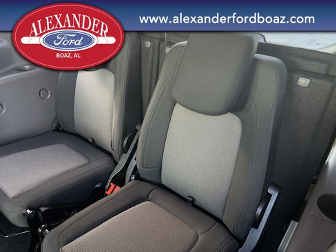 Used 2022 Ford Transit Connect XL image 17