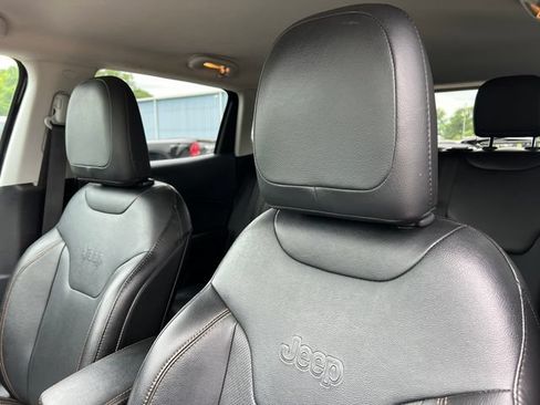 Used 2020 Jeep Compass Limited AWD/4WD image 13