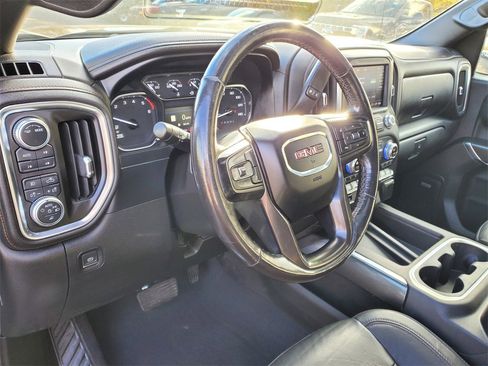 Used 2021 GMC Sierra 1500 AT4 w/ AT4 Premium Package image 9