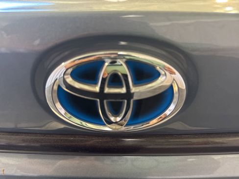 Used 2021 Toyota Corolla LE FWD image 14