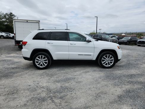 Used 2017 Jeep Grand Cherokee Limited image 6